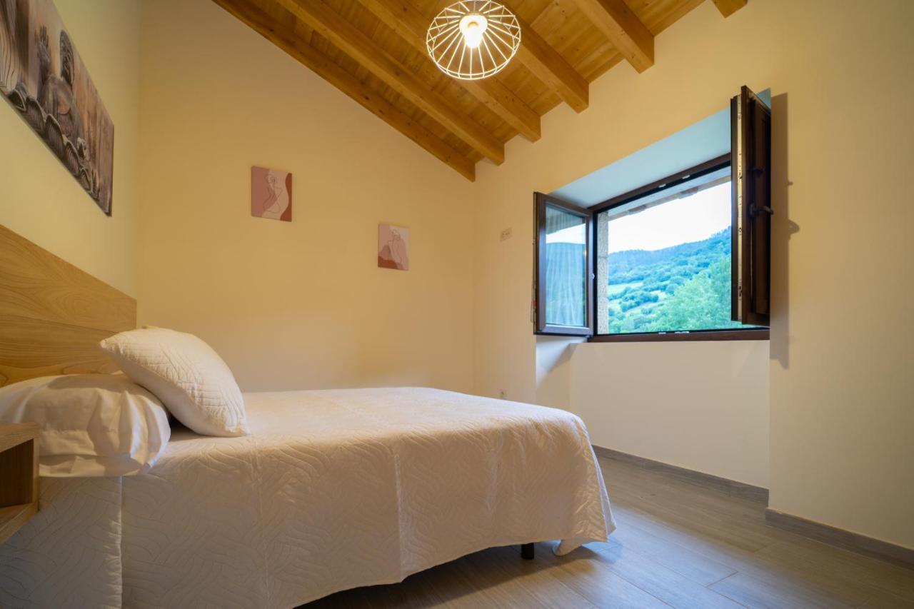 Complejo Rural El Cerradon Guest House Alceda ภายนอก รูปภาพ