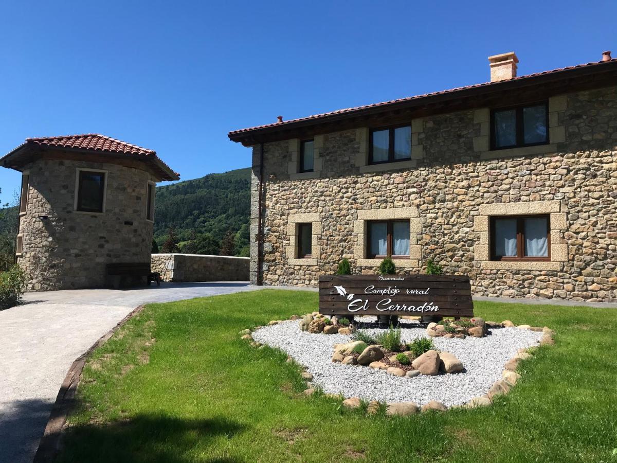 Complejo Rural El Cerradon Guest House Alceda ภายนอก รูปภาพ