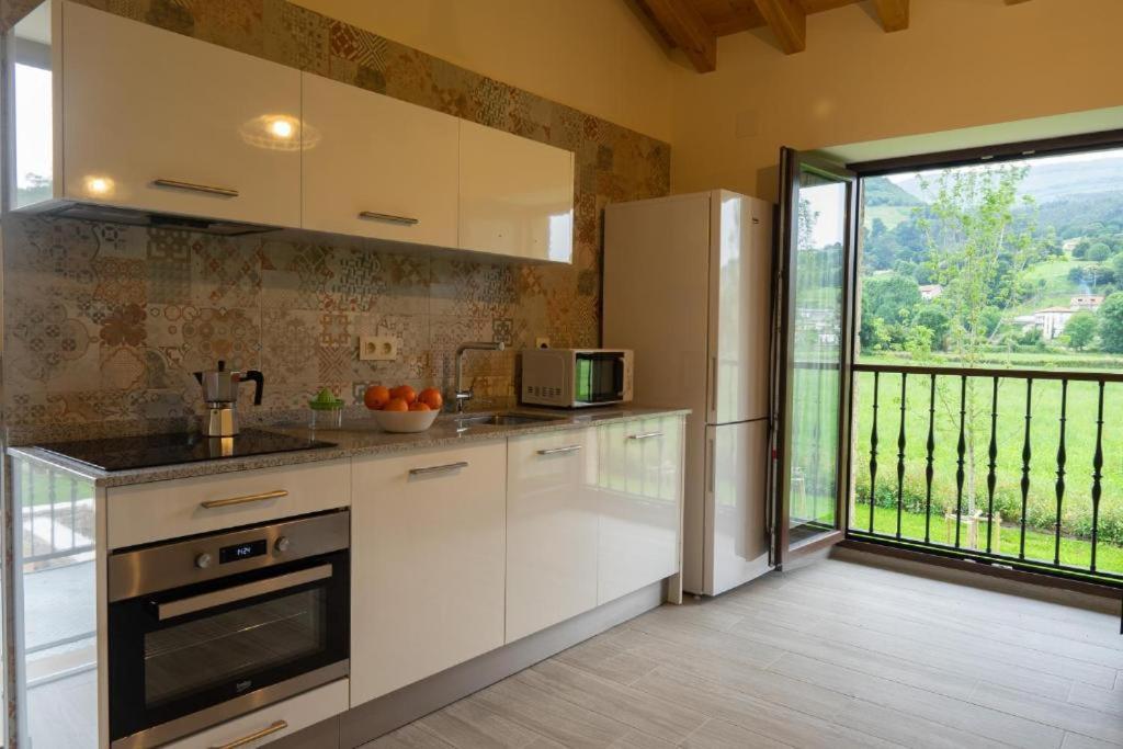 Complejo Rural El Cerradon Guest House Alceda ภายนอก รูปภาพ