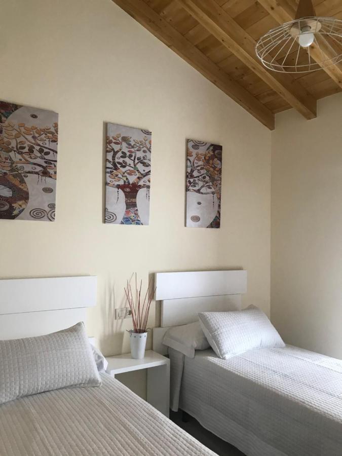 Complejo Rural El Cerradon Guest House Alceda ภายนอก รูปภาพ